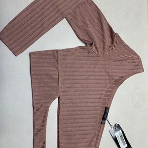 pink one shoulder crop top